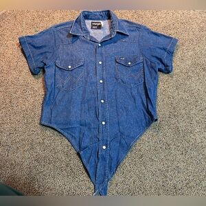 Vintage Wrangler Pearl Snap Front Tie Shirt